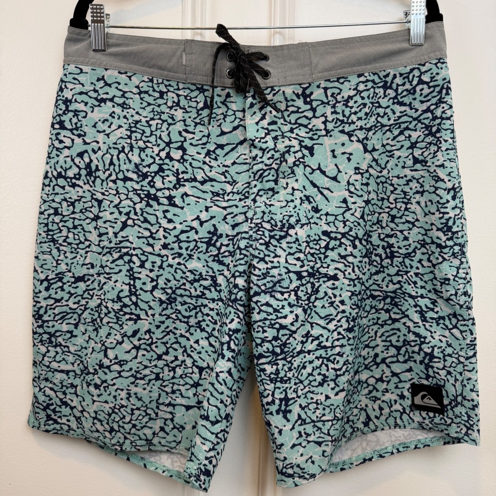 Quiksilver Highline Board Shorts Mens 32 Turquoise Navy 50th Anniversary Repreve